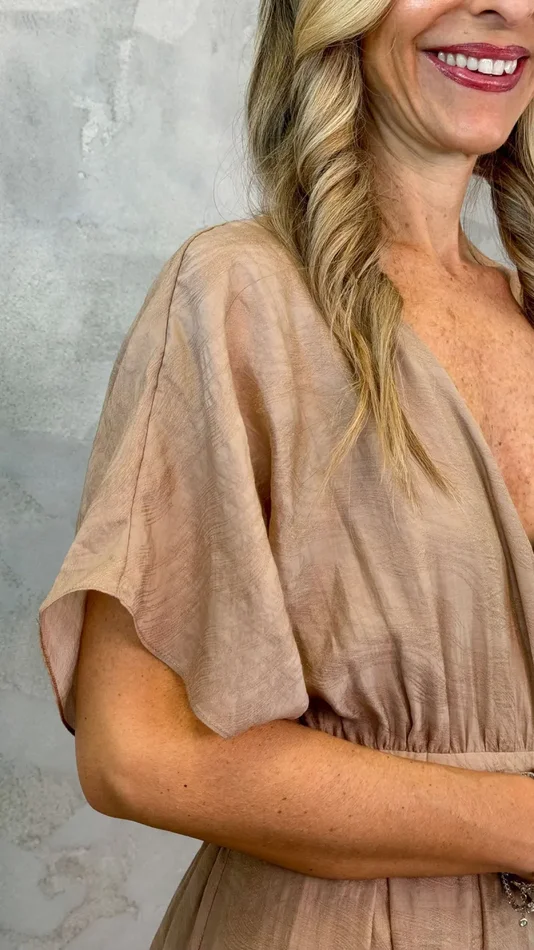 ABITO EFFETTO CANGIANTE - immagine 3