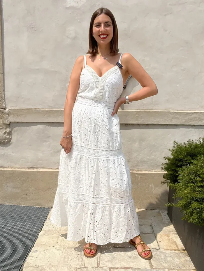 ABITO LUNGO IN PIZZO SAN GALLO - immagine 2