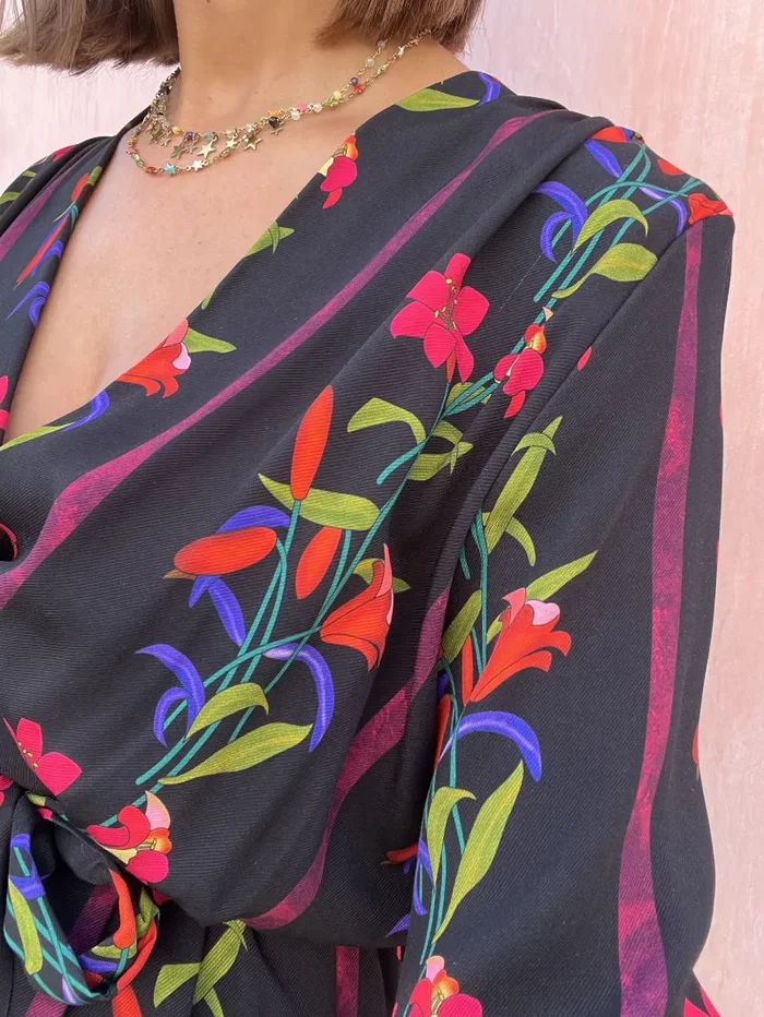 ABITO NERO FANTASIA - immagine 2