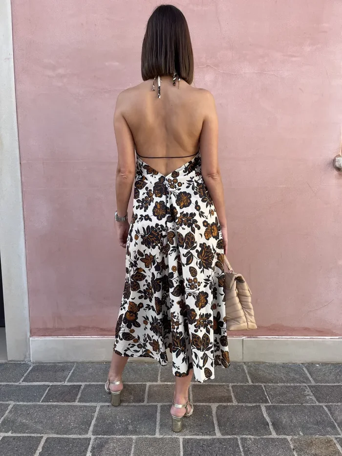 ABITO SCOLLATURA AMERICANA - immagine 3