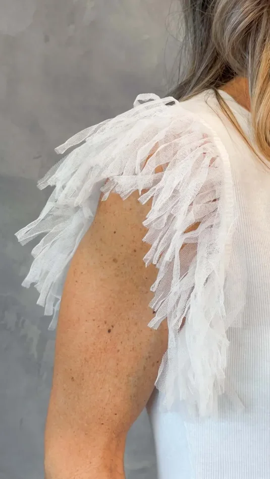 ABITO SMANICATO CON TULLE - immagine 3