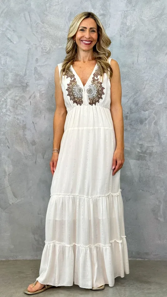 ABITO SPALLA LARGA CON RICAMO