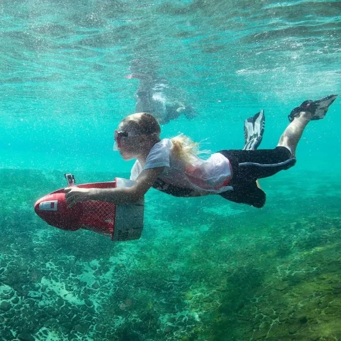 Acquascooter Elettrico per Bambini Yamaha Seal Junior DPV 3,2Km/h - immagine 3