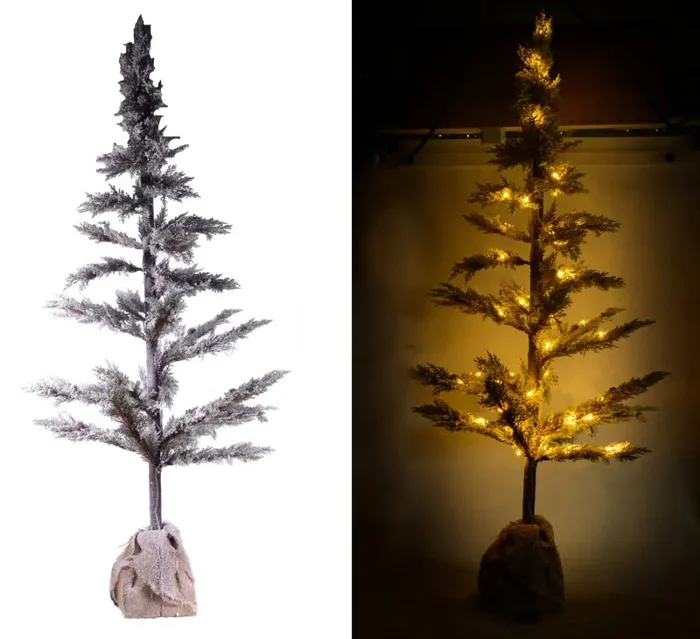Albero di Natale Luminoso con LED e Pigne in PVC H170cm Juta Verde Innevato Saldi