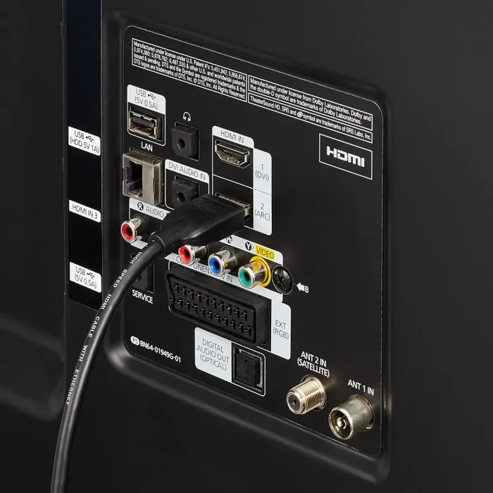 Amazon Basics Cavo Ultra HD HDMI 2.0 ad alta velocità, formati 3D supportati, con Audio Return Channel, 0,9 m, Nero - immagine 2