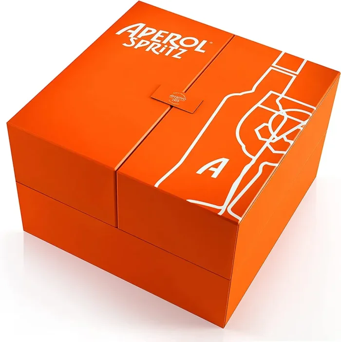 Aperol Spritz – Kit ufficiale: Bottiglia Aperol 70 Cl; Prosecco Frattina 70 Cl; 2 soda Thomas Henry 20 Cl; 2 calici Aperol Spritz - immagine 3