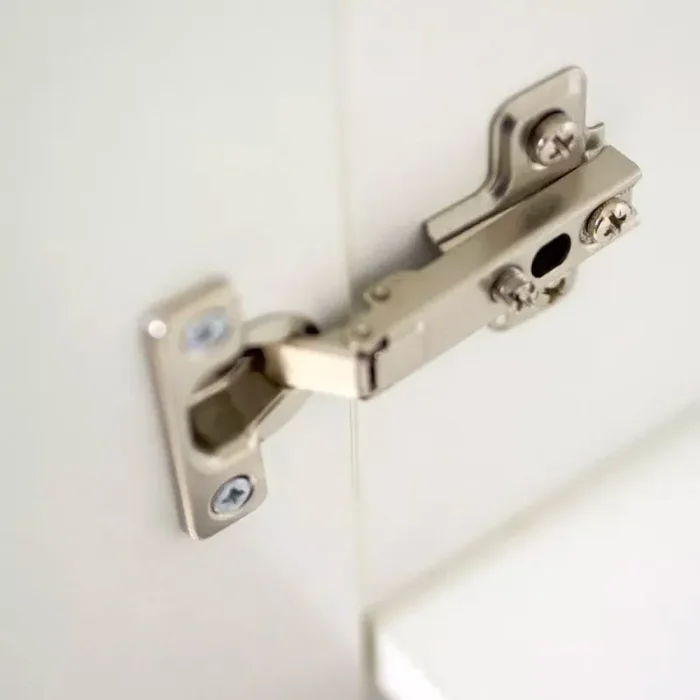 Armadio 2 Ante 6 Ripiani 72,3x36x177,1 cm in Truciolare Nobilitato Bianco - immagine 3