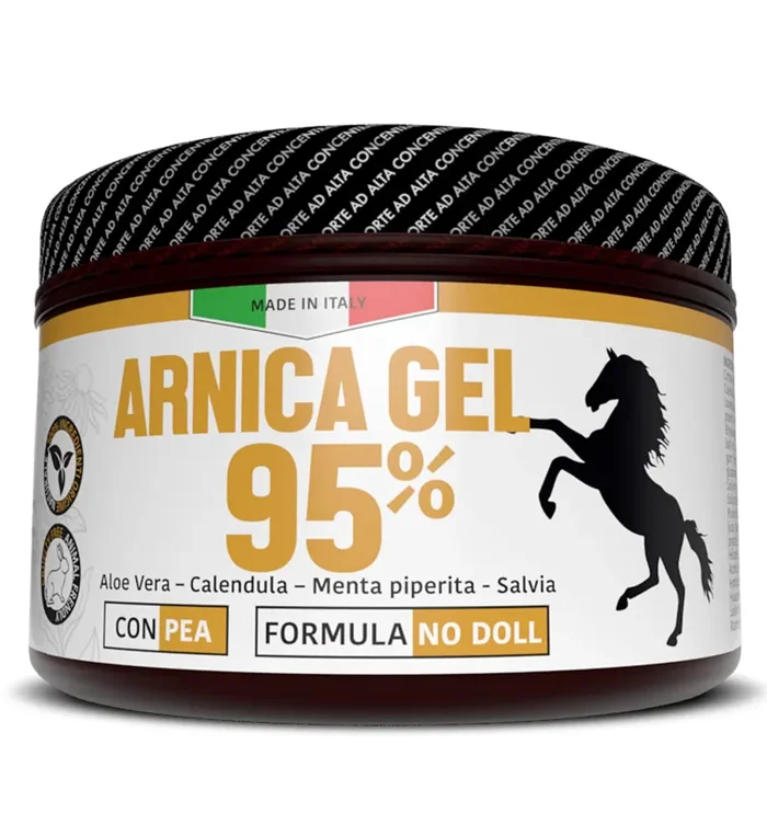 Arnica Per Cavalli Uso Umano 95% con PEA 500ml | Arnica Gel Forte Con Calendula, Aloe Vera e Menta | Crema Arnica Forte 100% Naturale come Balsamo Cavallo | Per Massaggio Muscoli e Articolazioni