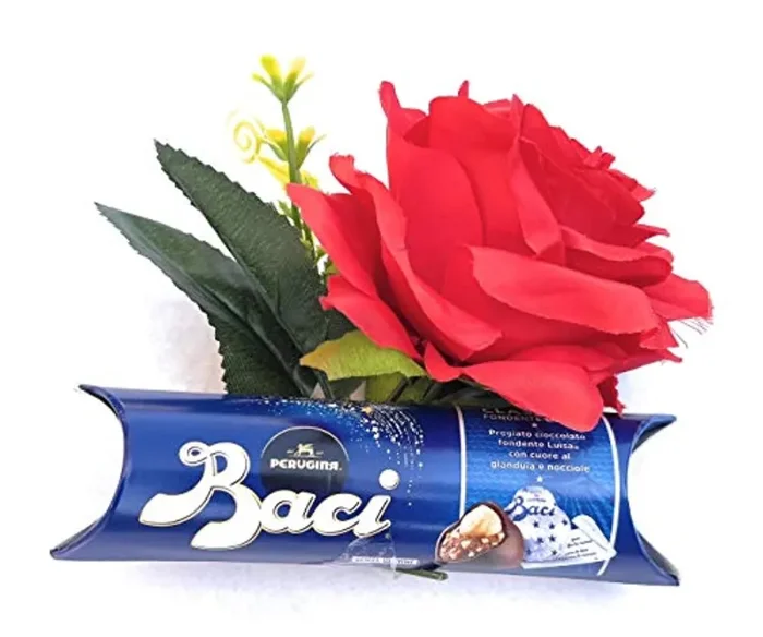 Auguri Baci Perugina -Regalo Mamma- Regalo Papà – Idea Regalo Tubino Perugina Classici 37,5g + Rosa Rossa artificiale