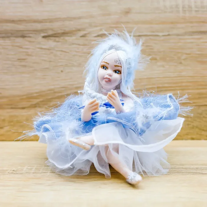 Bambola Media “Principessa delle Nevi” Averla Bomboniere - immagine 2