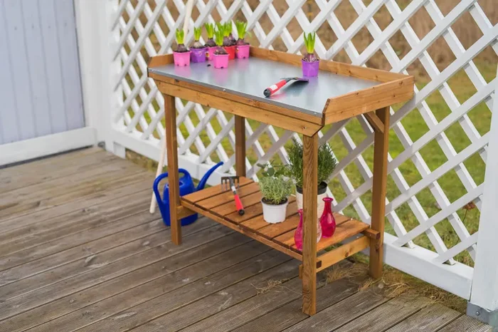 Banco da Lavoro per Giardinaggio 108x52x92 cm in Legno - immagine 3