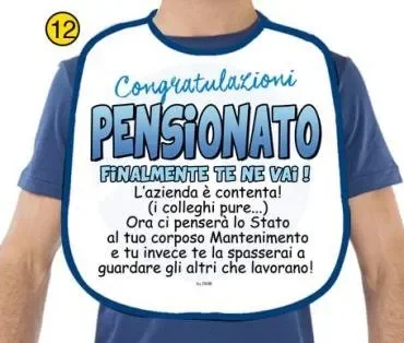 BAVAGLIONI FINALMENTE PENSIONATO – Maxi Bavaglione Gadget idea regalo scherzo Vendita online