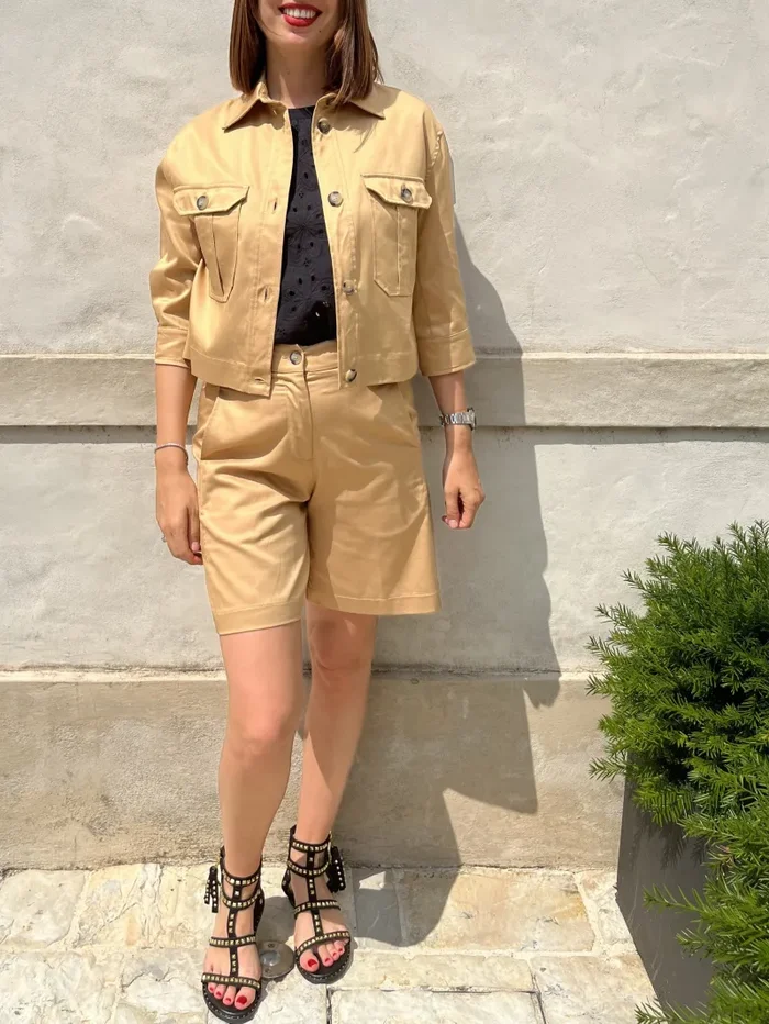 BERMUDA GAMBA DRITTA - immagine 3