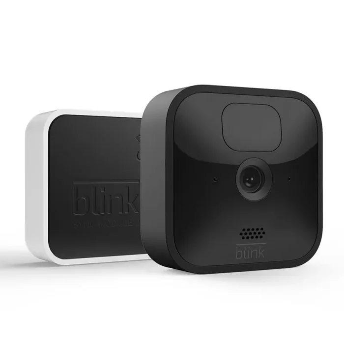 Blink Outdoor | Videocamera di sicurezza da esterno in HD, senza fili, resistente alle intemperie, batteria autonomia 2 anni, rilevazione movimento, compatibile con Alexa | 1 videocamera