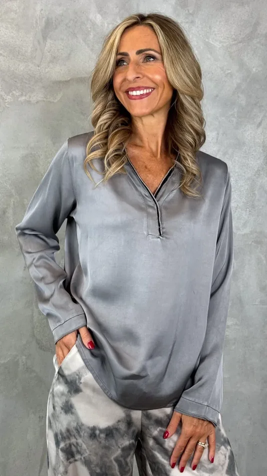 BLUSA A “V” - immagine 2