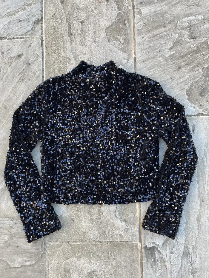 BLUSA CROP PAILETTES - immagine 2