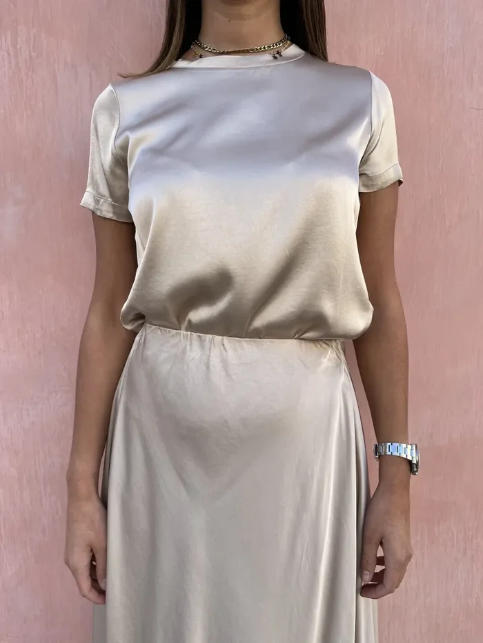 BLUSA VISCOSA Sconti