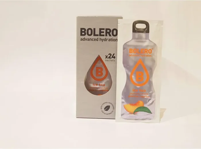 Bolero Drink Ice Tea Peach 24 Bustine Preparato Polvere Solubile In Acqua Tè Freddo Gusto Pesca Prodotto Ideale Per Sport Integratore Sali Minerali Con Vitamina C e 0 Grassi Gluten Free - immagine 3