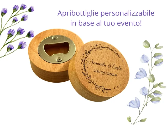 Bomboniera apribottiglia rotondo in legno di Faggio a tema personalizzabile per qualsiasi evento(Matrimonio, Battesimo, Comunione, Cresima)
