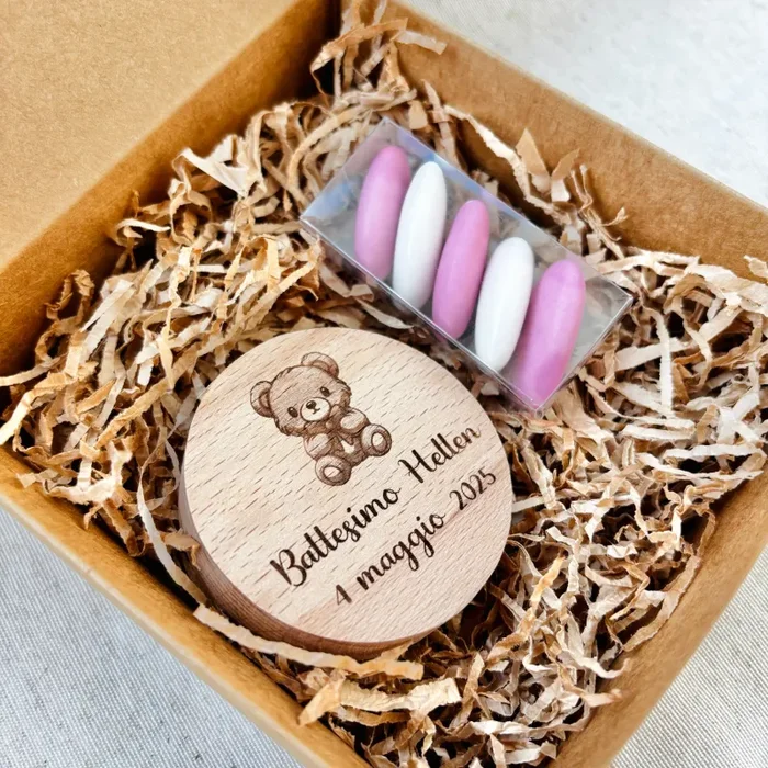 Bomboniera apribottiglia rotondo in legno di Faggio a tema personalizzabile per qualsiasi evento(Matrimonio, Battesimo, Comunione, Cresima) Online - immagine 3