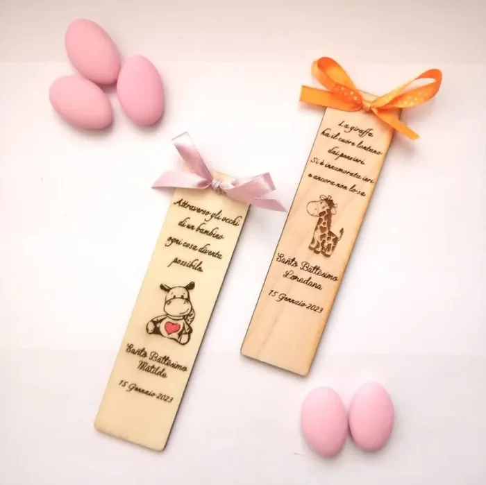 Bomboniera BATTESIMO Segnalibro in LEGNO con Animali incisione personalizzata dimensione 12cm x 3cm Leoncino Ippopotamo Giraffa Elefantino