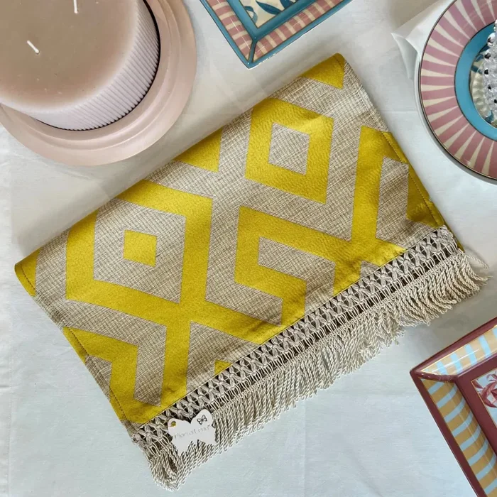 Bomboniera Fiori Di Lena Runner Fantasia con Frange 110×40 cm Giallo