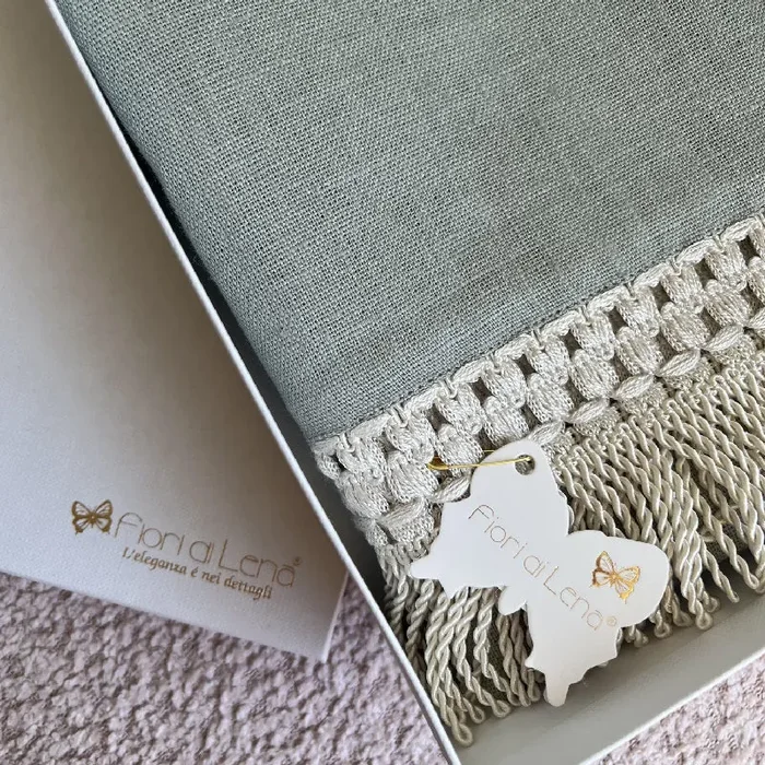 Bomboniera Fiori Di Lena Runner in Lino con Frange 100×35 Salvia - immagine 2