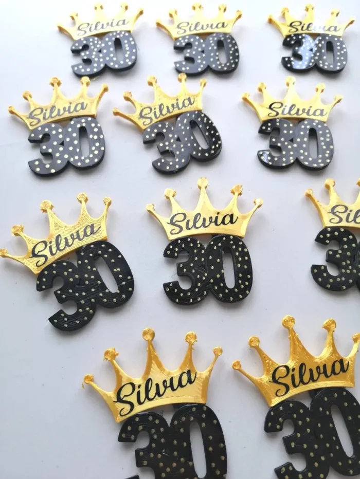 Bomboniere 30 compleanno 30 anni birthday calamite con nome personalizzabile - immagine 3