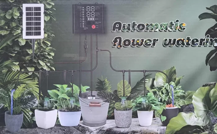 BONTURI CASA HOME DECORATION Irrigatore PWB e Solare per 15 Vasi