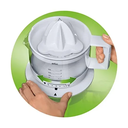 Braun CJ3000 Spremiagrumi, rotazione a destra e sinistra, avvio e arresto automatici, base antiscivolo, vano portacavo, capacità caraffa 350ml con misuratore graduato, pratico beccuccio, Bianco - immagine 3