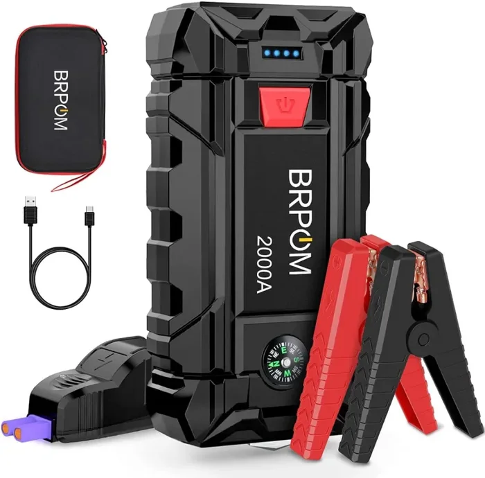 BRPOM Avviatore Batteria Auto, 1500A 15800mAh Avviatore di Emergenza per Auto/Moto, (Motori Fino a 7.0L Gas o 5.5L Diesel)Torcia a LED,Porta USB da per Smartphone (1500A)… - immagine 3