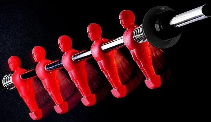 Calciobalilla in Mdf con Aste Rientranti e Gambe Pieghevoli Garlando Master Pro Weatherproof - immagine 2