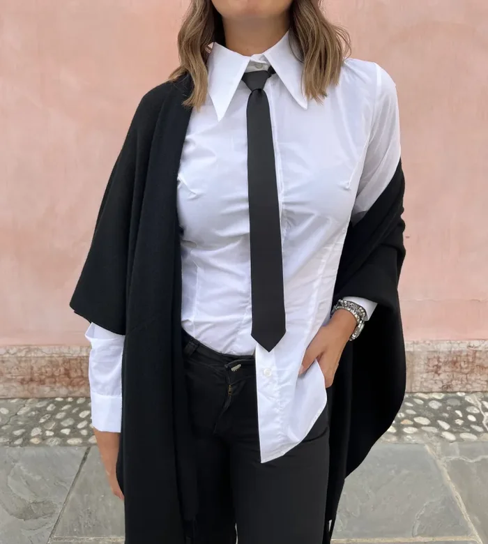 CAMICIA CON CRAVATTA