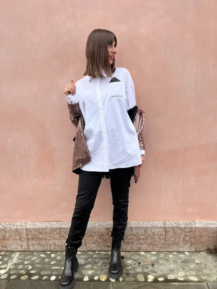 CAMICIA OVER CON TASCHINO