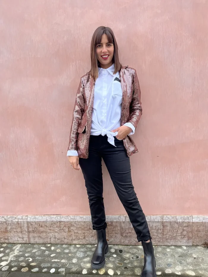 CAMICIA OVER CON TASCHINO - immagine 2