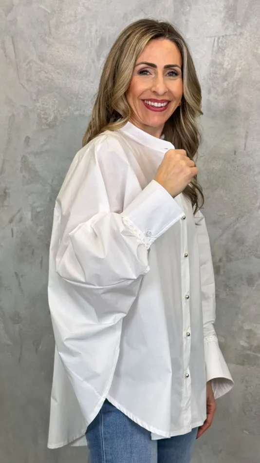 CAMICIA SENZA COLLETTO CON MANICA A FARFALLA - immagine 2