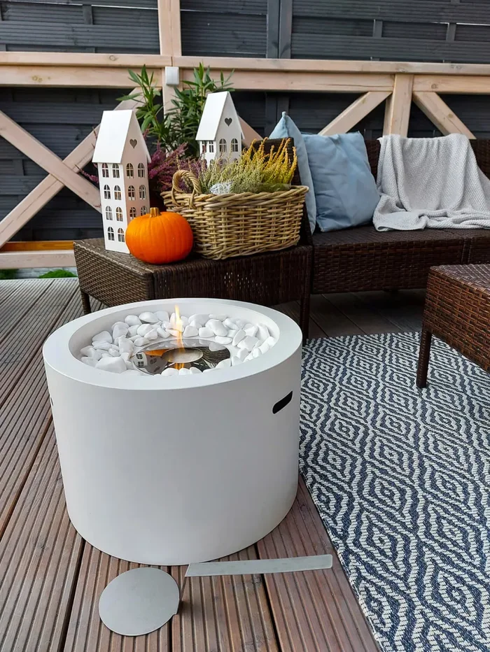 Camino a Bioetanolo da Pavimento Ø47,5 cm in Acciaio Bianco - immagine 3