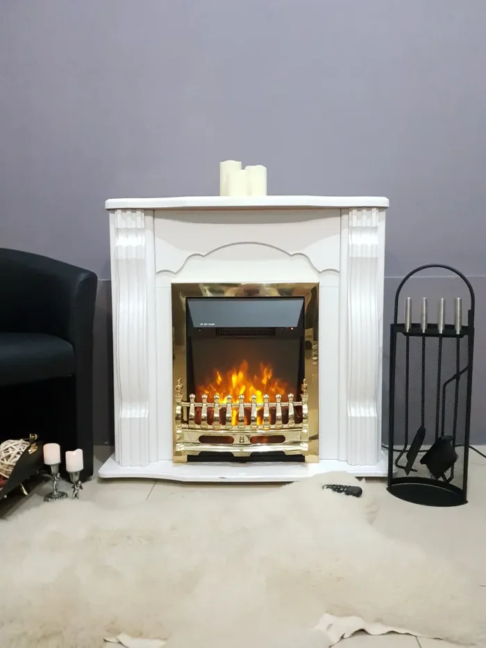 Camino Elettrico da Pavimento 88,3x95x30 cm Effetto Fiamma 2000W Classic & Galileo Silver Bianco - immagine 3