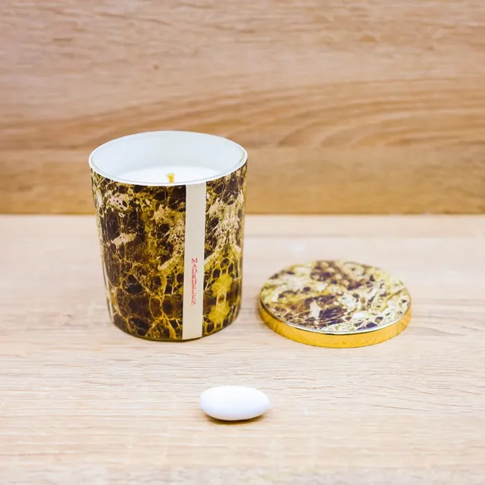 Candela Profumata “Linea Marmo” Madrhèlen - immagine 2