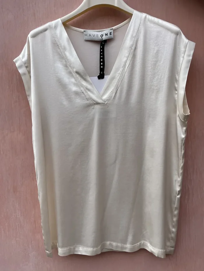 CANOTTA RASATELLO DI VISCOSA SCOLLO V - immagine 2