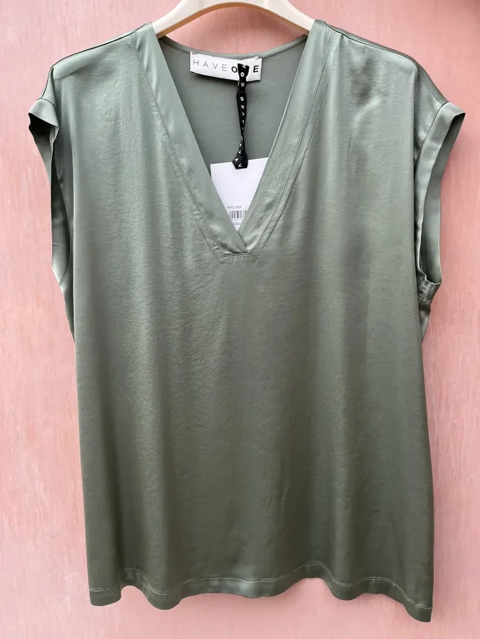 CANOTTA RASATELLO DI VISCOSA SCOLLO V - immagine 3