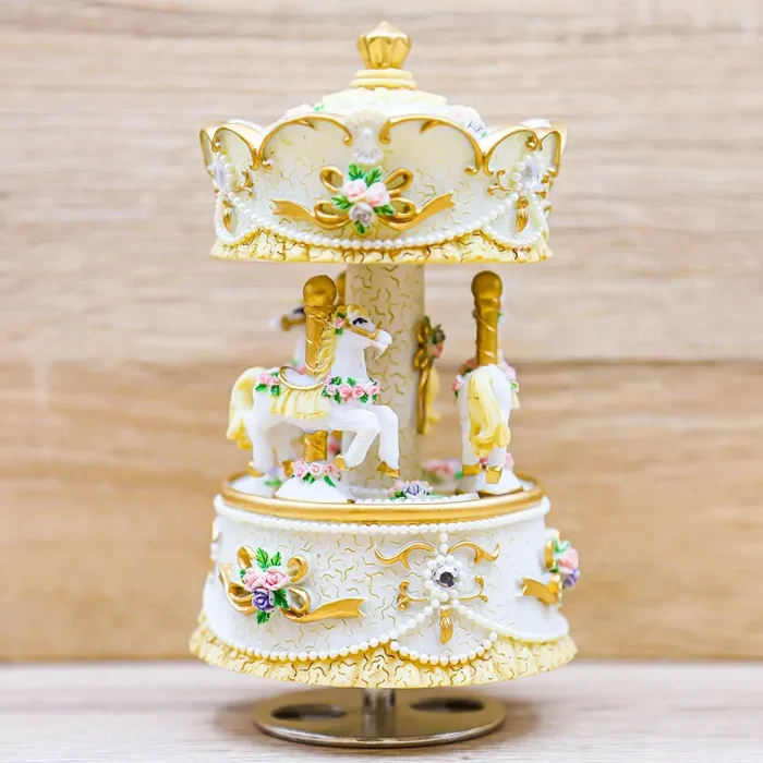 Carillon Giostra Bianca Encantada - immagine 2