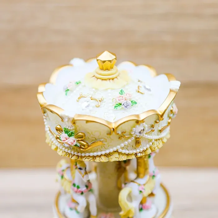 Carillon Giostra Bianca Encantada - immagine 3