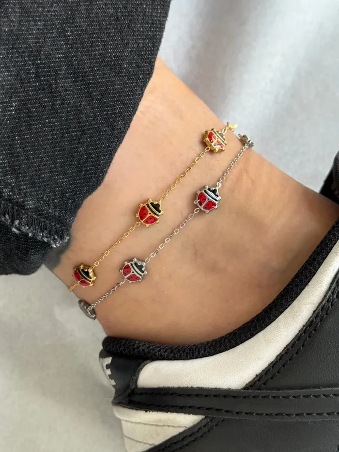 Cavigliera Coccinelle