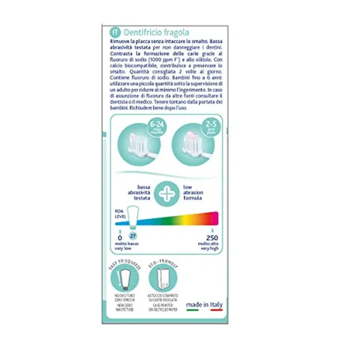 Chicco Dentifricio Bambini alla Fragola Delicato sui Dentini, Bassa Abrasività, con Fluoro e Xilitolo, Senza Conservanti, Contrasta la Formazione delle Carie e Rimuove la Placca – 50 ml, 1+ Anni - immagine 3