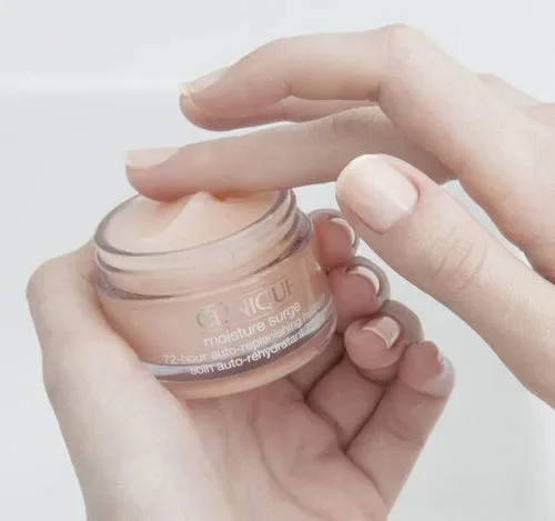 Clinique MOISTURE SURGE 72 Hour Auto Replenishing Hydrator 50ml 50 ml - immagine 2