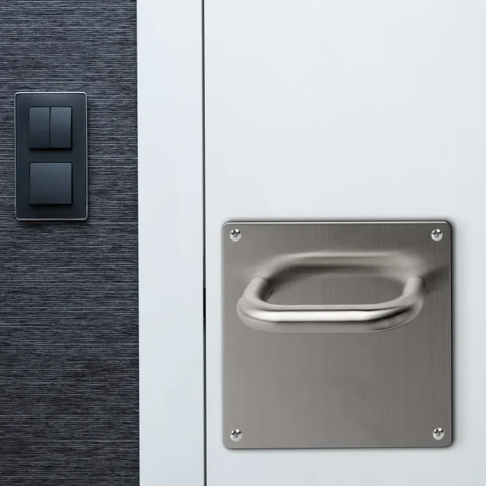 Coppia di Maniglie con Piastra 17 x 17 cm per Porte Interne Acciaio Inossidabile Emuca - immagine 2