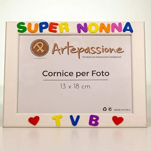 Cornici per foto in legno con la scritta Super Nonna TVB e decorata con cuoricini, da appoggiare o appendere, misura 13×18 cm Bianca. Ideale per regalo e ricordo.