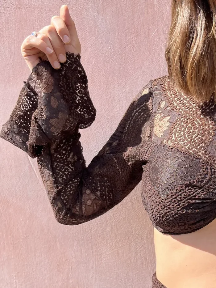 CROP TOP PIZZO - immagine 2