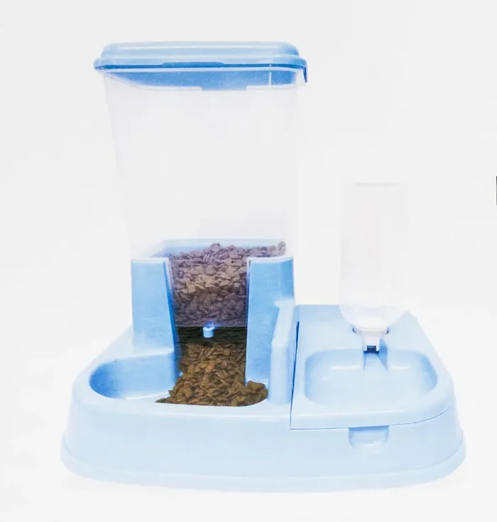 Distributore Automatico Cibo Animali con Abbeveratoio Rizzetti Mypet Azzurro